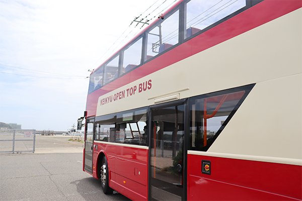 KEIKYU OPEN TOP BUS MIURA1